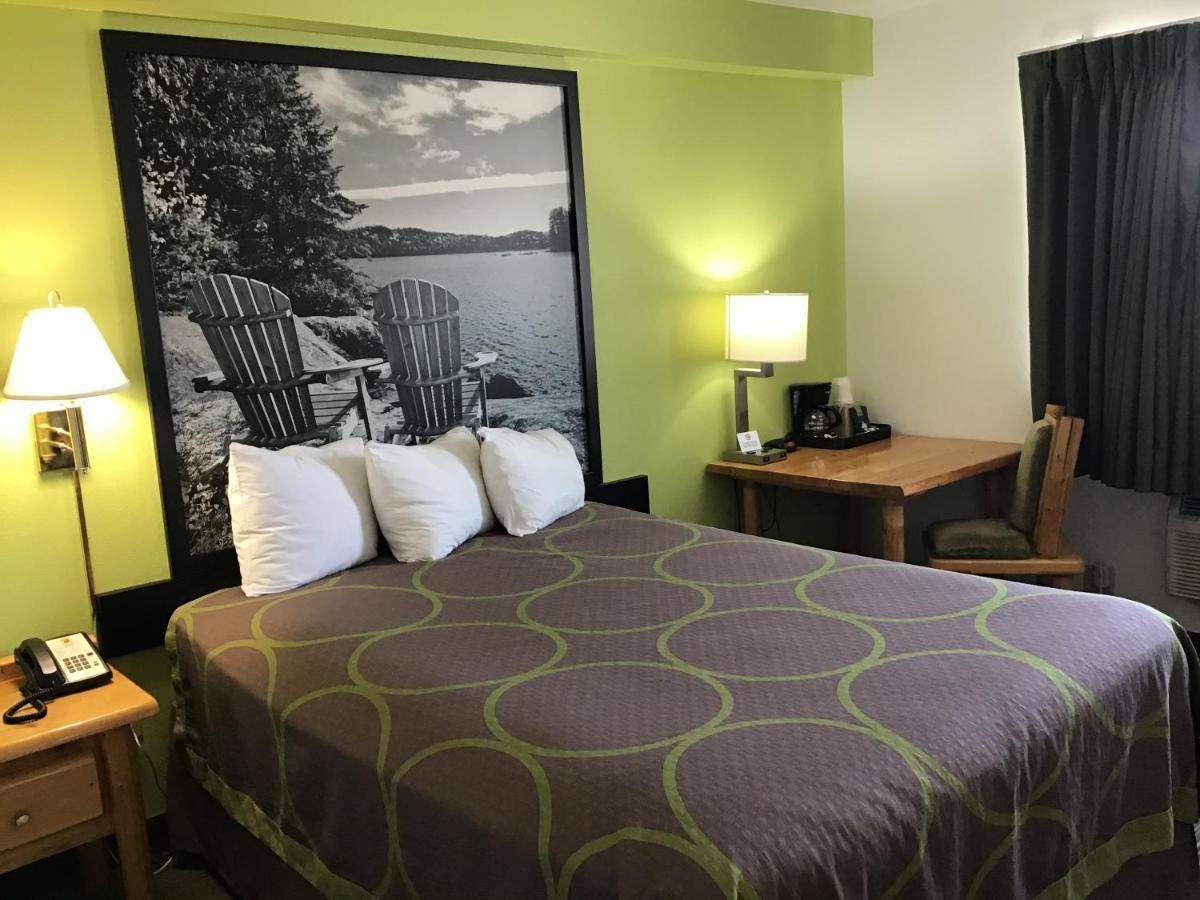 Super 8 By Wyndham Hotel Powell